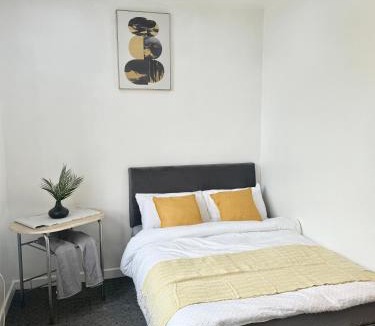 Burnley Bed & Breakfast | Oakbridge Studios