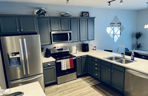 Oakdale House | Oakdale Oasis- Close to Everything!