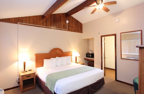 Oakhurst Hotel | Oakhurst Lodge