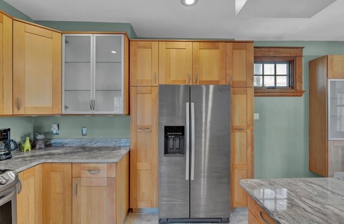 Oakley House | Oakley Square 3BR Charmer - Total Walkability by RedAwning