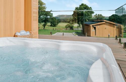 Clitheroe House | Oakley - Uk51103