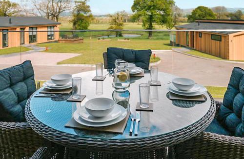 Clitheroe House | Oakley - Uk51103