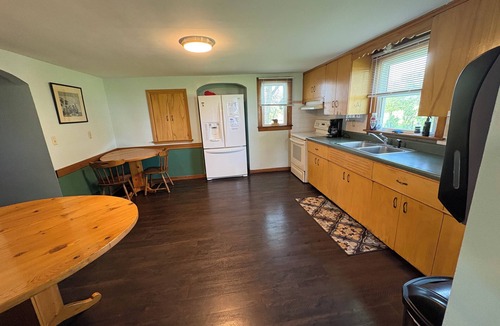 Coon Rapids House | Oakridge Farmhouse at Whiterock Conservancy