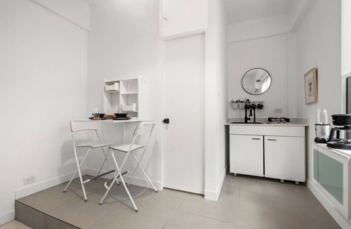 Hipodromo Apartment | Oasis - Acogedor Refugio en Santurce — Cálido y Estiloso