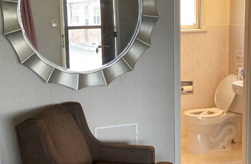 Raton Hotel | Oasis Botique Motel