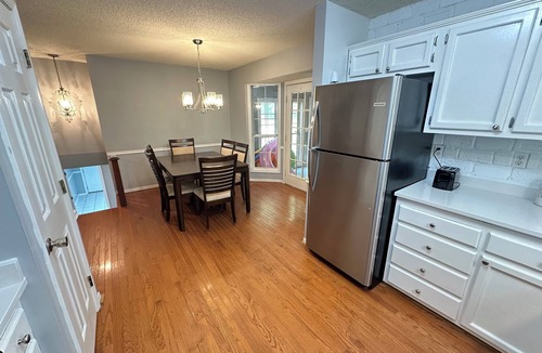 Fort Mc Clellan House | Oasis by JSU & McLellan/Yahou Lake/Iron Mountain 30 mins from Talladega Speedway
