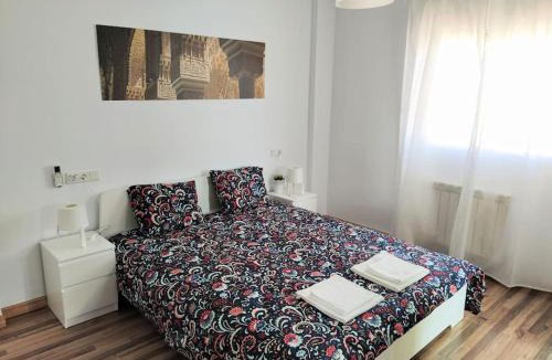 Jun House | Oasis con Piscina, Spa Privado con Encanto Andalusí y jacuzzi