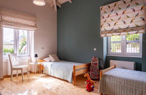 Tolo Villa | Oasis Home