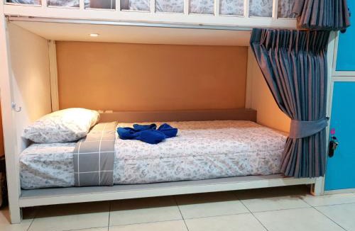 Karon Hostel | Oasis Hostel & Bar