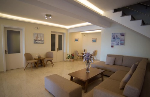 Perigiali Hotel | Oasis Hotel