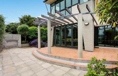 Musselburgh House | Oasis on Belmont Lane