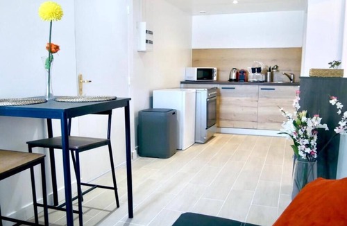 Sens Apartment | ☀️Oasis Sun☀️