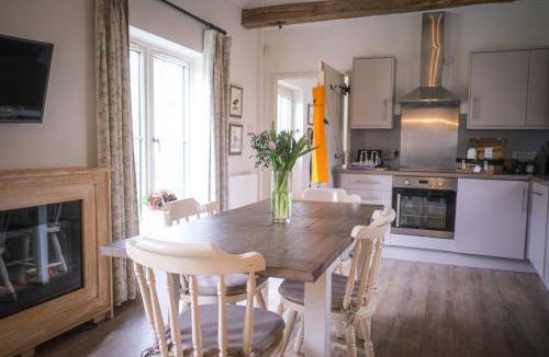 Easebourne House | Oaters Wood
