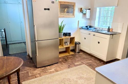 Grahamstown Apartment | Oatlands Cottages