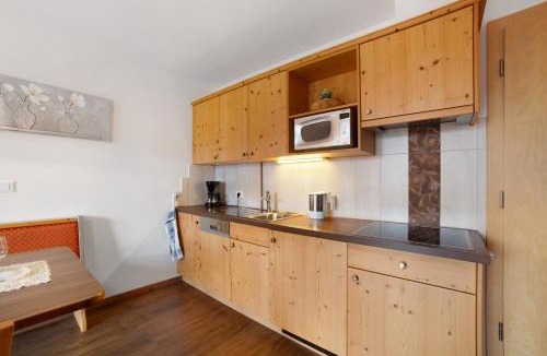 Tirolo Apartment | Oberötzbauer Apartment Enzian
