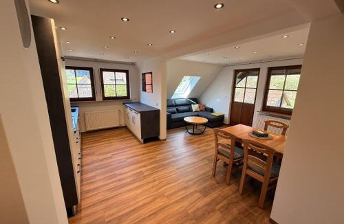 Gutach Apartment | Oberbauernhof - Wohnung Hasacker - Neue Wohnung im schönen Schwarzwaldhaus