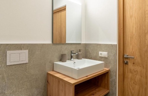 Barbiano Apartment | Oberstarzerhof