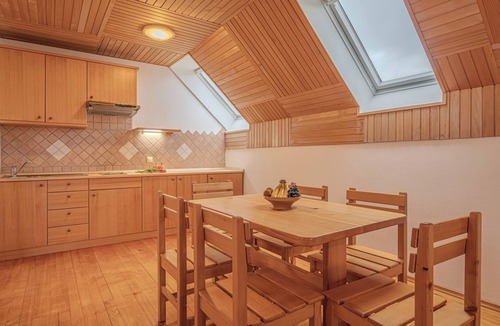 Rigelj pri Ortneku Apartment | Oblak Estate Studio XL, Ortnek, Slovenia