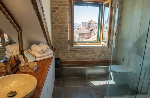 Split Bed & Breakfast | Oblivion Rooms Split - Spacious & Cozy Retreats. Sea & Park Views Await