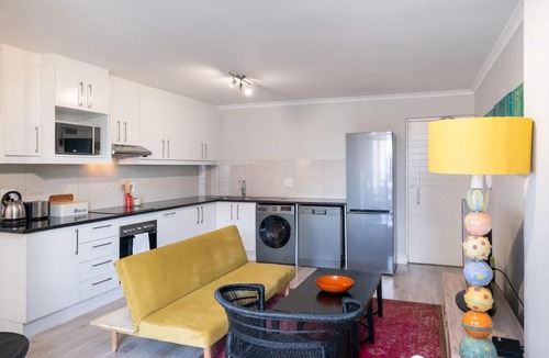 Observatory Apartment | Observatory Work From Home