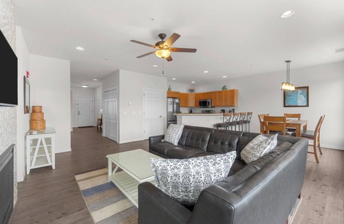 Bermuda Bay Condo | OBX for R&R at Hamilton Cay, Water Park Access, No Check In Day Restrictions