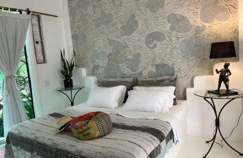 Praia Rasa Bed & Breakfast | Oca House