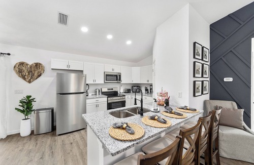 Fellowship House | Ocala Equestrian Retreat! Charming 3-bedroom house close to WEC & HITS!