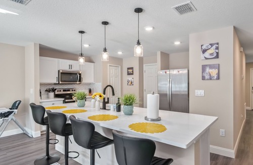 Ocala House | Ocala WEC: EV, Family & Work Retreat.