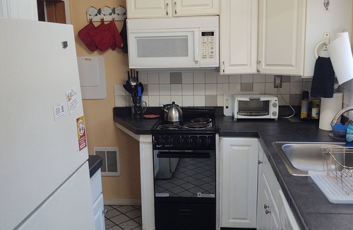 Ocean Beach House | Ocean Beach, Fire Island,NY 4 bed,2 Bath, Sleeps 9, Full Kitchen, Deck, Bicycles