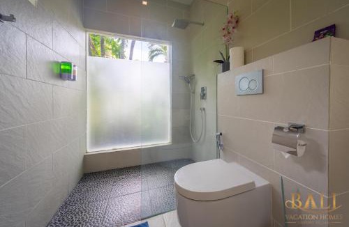 Dencarik Villa | Ocean Beachfront Luxury Design Villa @ Lovina - Villa Ibiza Bali