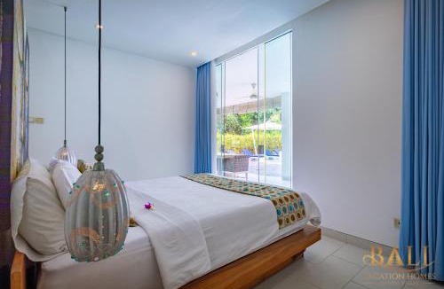 Dencarik Villa | Ocean Beachfront Luxury Design Villa @ Lovina - Villa Ibiza Bali