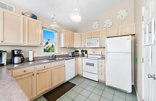 Barnegat Light House | Ocean block single family in Barnegat Light with views of Old Barney