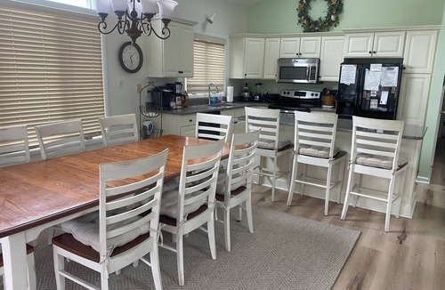 Bethany Beach House | Ocean Block with ocean view- Short walk to beach; 3 blocks to downtown shopping