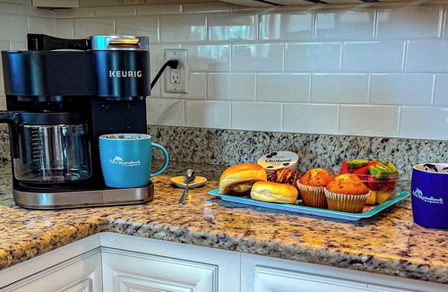 Marineland Acres House | Ocean Blue- Steps to Beach, Heated Pool, Golf Cart