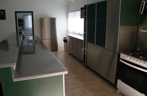 Tapere of Titikaveka House | Ocean Blue Villas . 25m walk across grass to the beach!