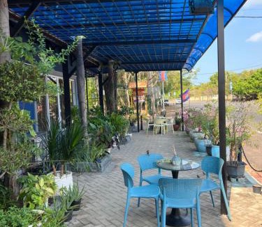 Krong Kaeb House | Ocean Breeze Hotel