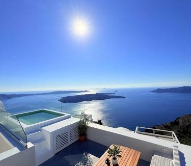 Imerovigli Villa | Ocean Caldera View Villa by Dalmyra Estate