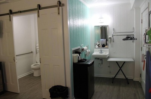 Long Beach Hotel | Ocean Crest Motel