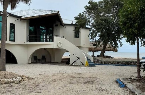Long Beach Estates Apartment | Ocean Depth Room Barnacle Resort