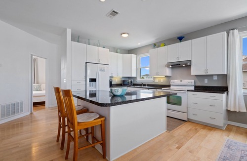 Toilla Segunda House | Ocean Devotion | Pensacola Beach Views | Kayaks | Beach Service Included | My Beach Getaways