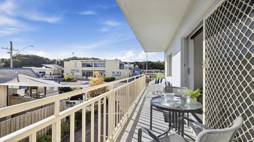 Coffs Harbour House | Ocean Echoes Coffs Coast Steps to Park Beach