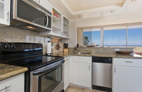 Diamond Head - Kapahulu - St. Louis Condo | OCEAN FACING-14th Fl Gold Coast/Penthouse @ Diamond Head Beach Hotel