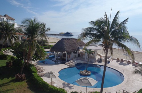 Playacar Fase I Condo | Ocean-Front, 3 Bedroom Penthouse, Family Friendly, Playa, Xaman Ha #7201.