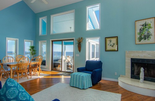 Beachwalk House | Ocean Front 3 Bedroom, 2 Bathroom Beach House with Breathtaking Views