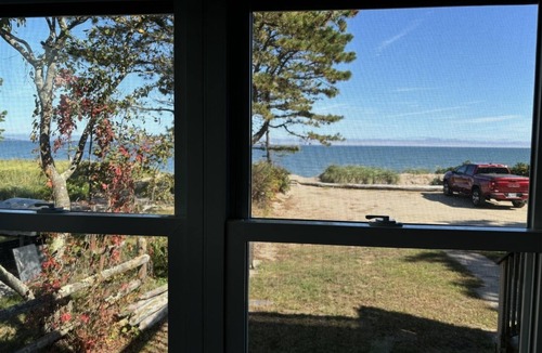 Southern Coast House | Ocean front 3 Bedroom Cottage