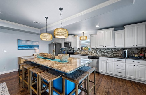 Port Bolivar House | Ocean Front, Bright Vibes and Breezy Comfort!