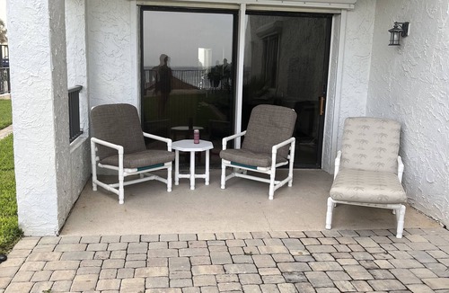 Daytona Beach Shores Condo | Ocean Front Daytona Beach Shores Condo with heated pool and open beach access!