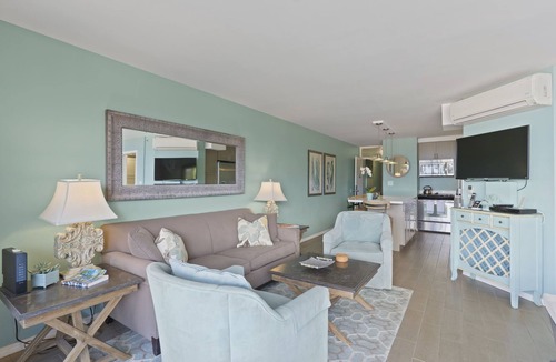 Kihei Condo | Ocean Front Dream Suite- Spectacular Views! 2Bedrooms/2Bath Steps to Amenities!