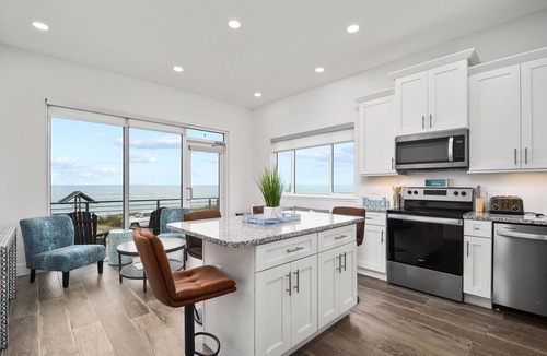 Flagler Beach Apartment | Ocean Front Flagler Beach Sleeps 5 People