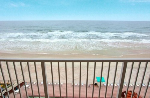 Daytona Beach Resort | Ocean Front Harbour Beach Resort